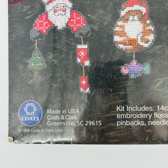 Christmas Jewelry Plastic Canvas Ensemble Kit #28126 J&P Coats 1998 SEALED NEW - Picture 5 of 10